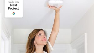 Google Nest 关闭烟雾探测器销售，与 First Alert 合作