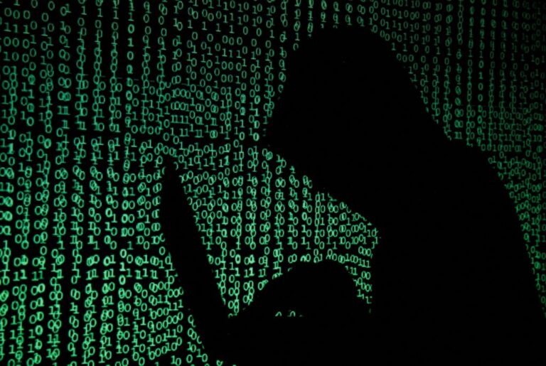 如何使用 AI 创建伤害儿童的露骨深度伪造图像