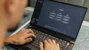 您可以免费在线参加的 38 门最佳 AI 课程
