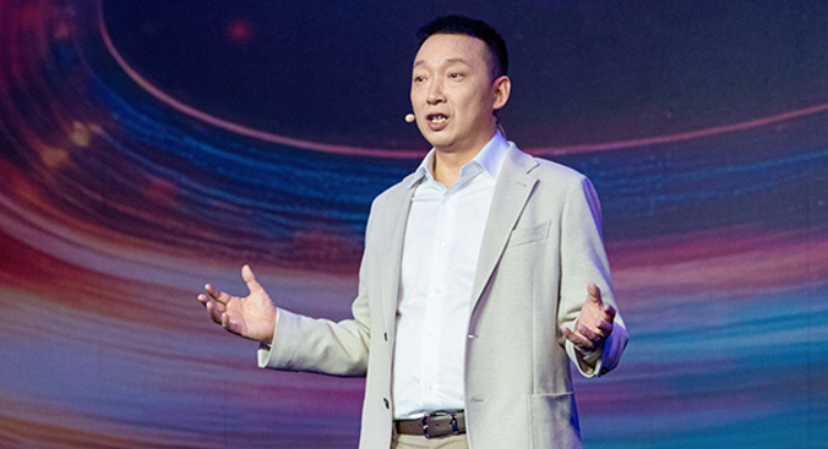HONOR 计划投资 $10B 开发开放 AI 生态系统