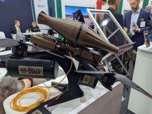 EnforceTac 2025：Baltic Viper 推出光纤控制 FPV 无人机系统