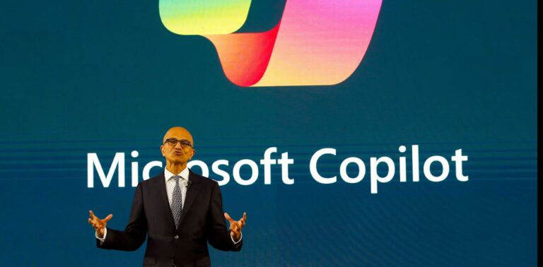 Microsoft 削减数据中心计划并提高价格，以推动用户承担 AI 成本