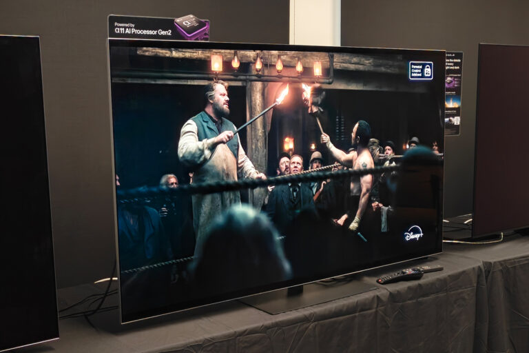 LG 的新款顶级 G5 OLED 电视以其增强的亮度让我大吃一惊