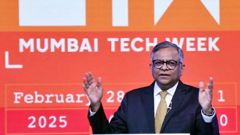 印度必须专注于主权人工智能以避免数字殖民主义：Chandrasekaran