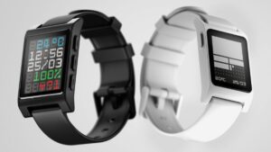 Pebble 的两款新手表揭晓：它们现在的电池续航时间为 30 天
