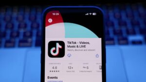 TikTok 推出了一个新的安全检查工具。以下是它的工作原理
