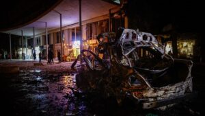 俄罗斯袭击医院、购物中心，造成 2 人死亡，乌克兰准备发动新一轮攻势