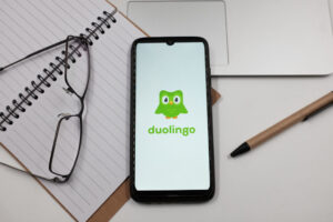 随着用户数量的飙升，Duolingo 加大了 AI 投资