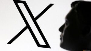马斯克的 xAI 以 330 亿美元的价格收购马斯克的 X 社交媒体平台