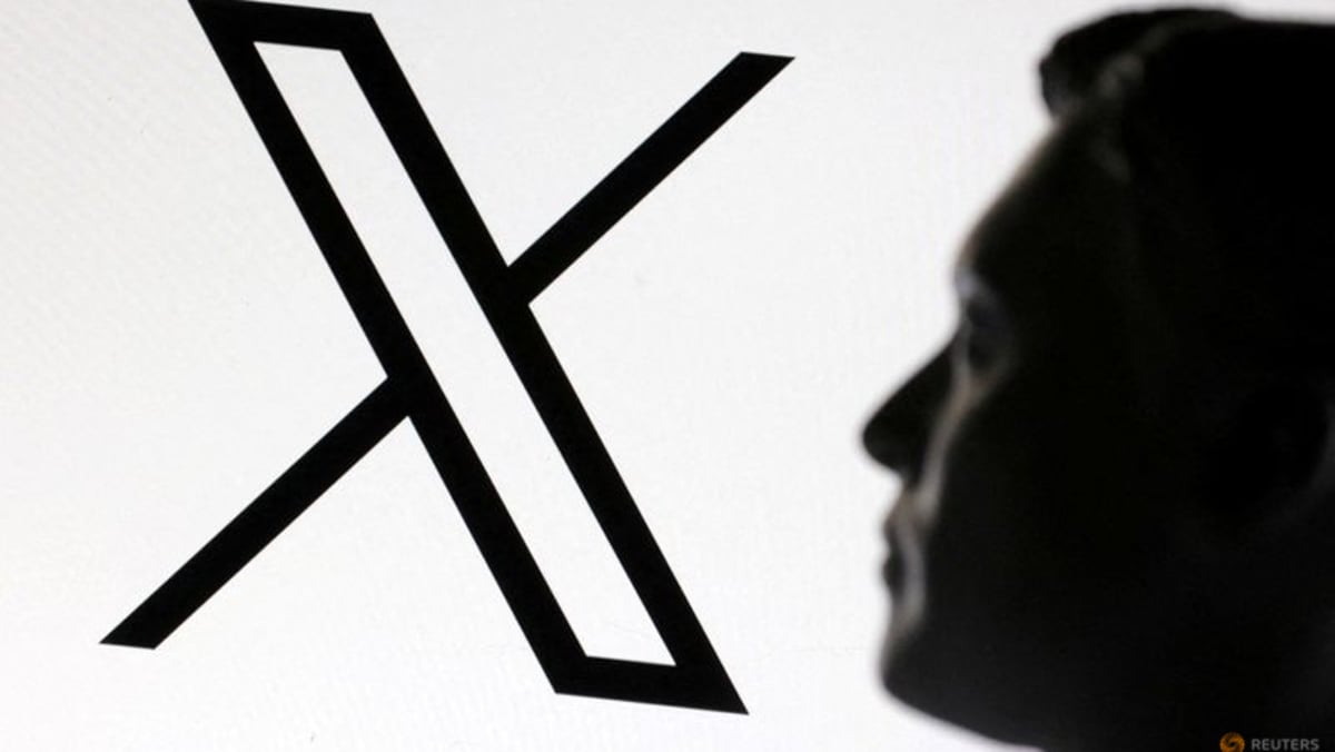 马斯克的 xAI 以 330 亿美元的价格收购马斯克的 X 社交媒体平台