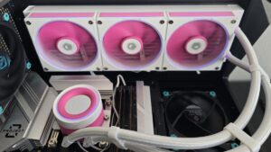 ID-Cooling FX 360 INF Pink 评测：时尚的粉红色，但以多种方式响亮