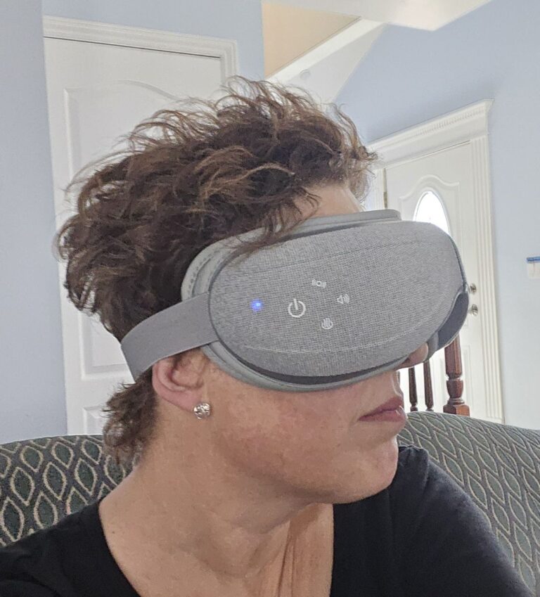Bob 和 Brad EyeOasis 2 眼部按摩器评论