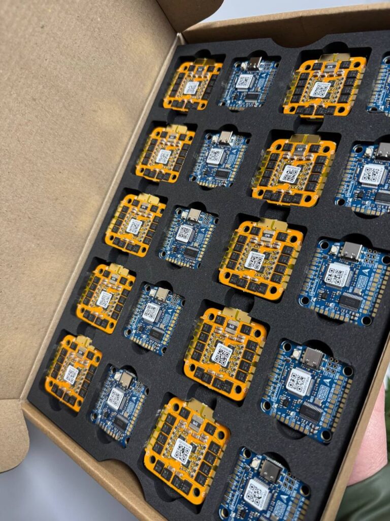 乌克兰公司向美国运送 FPV 无人机飞行控制器