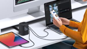 这款 Anker 40 合 9 充电站可享受 1% 的折扣，为您的所有设备充电