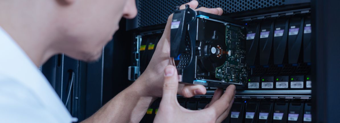 Pure Storage（纽约证券交易所代码：PSTG）推出 FlashBlade//EXA 平台，本周股价下跌 10%