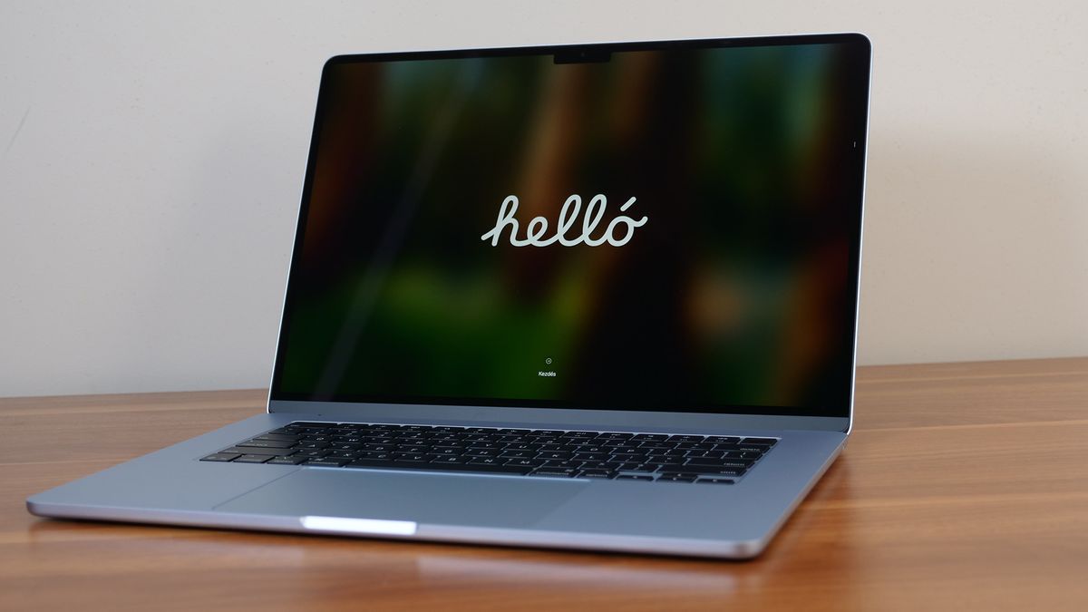 评论家喜欢 Apple MacBook Air M4 的 3 个方面——以及失败的 3 个方面