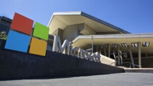 Microsoft 点名了创建显式深度伪造的网络犯罪分子