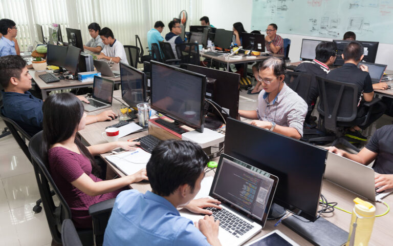 中国强制要求所有 AI 生成的内容都贴上标签