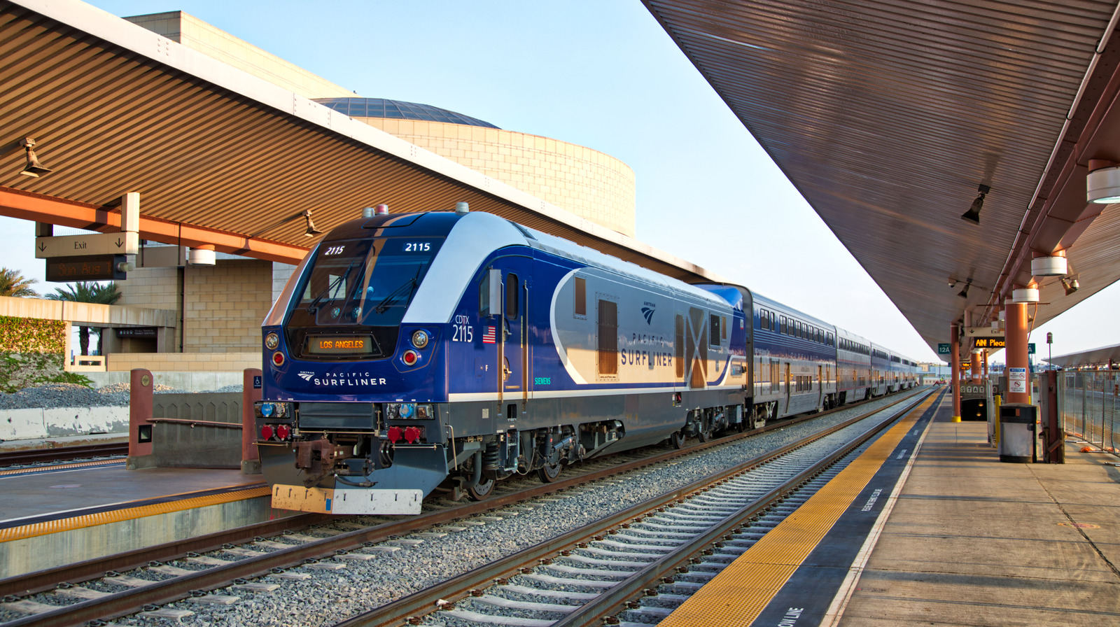 Amtrak 火车的运行速度有多快？看看他们的最高速度