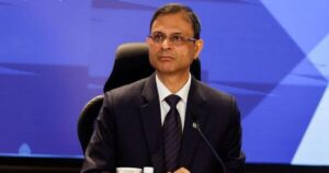 印度储备银行行长 Sanjay Malhotra 呼吁银行采用人工智能来解决消费者投诉