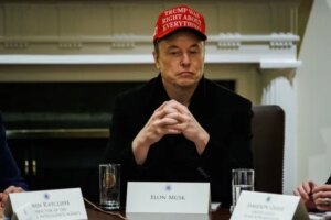 Elon Musk 的 AI 公司以 $33B 的交易收购了他的 X 社交媒体平台