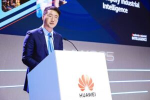 华为全面升级星河智能网络四大解决方案，打造 Al-Powered 高品质网络