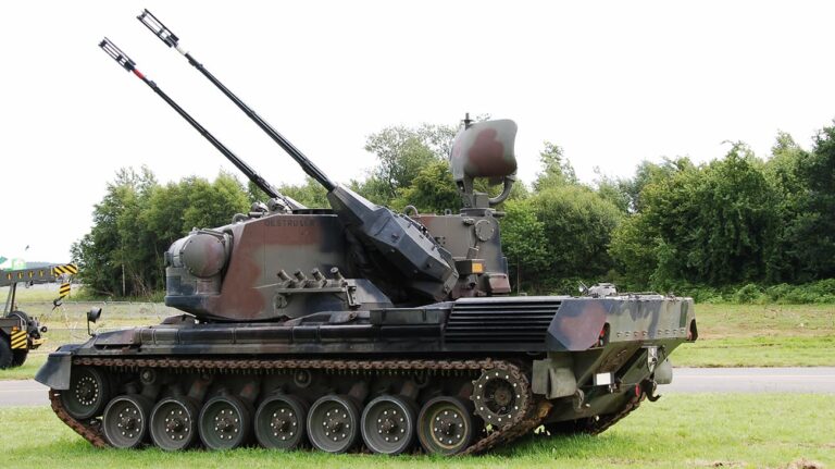 德国向乌克兰捐赠 Gepard 防空系统、Vector 无人机和弹药