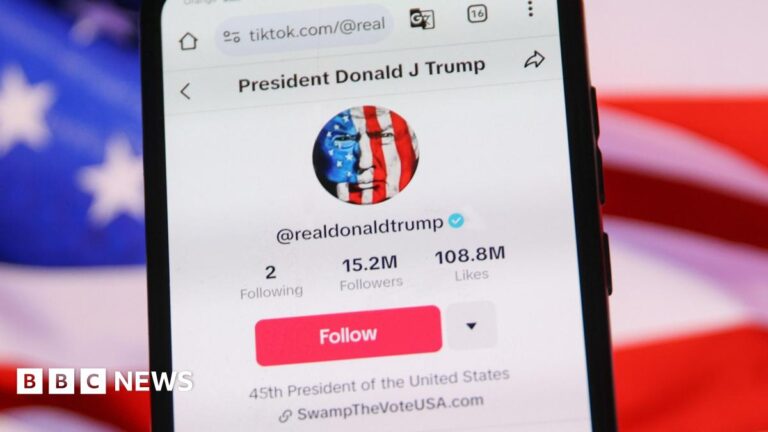特朗普称他可能会削减对华关税以达成 TikTok 交易