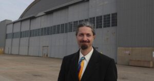 Stavatti Aerospace 承诺在尼亚加拉县做大事。它没有交付