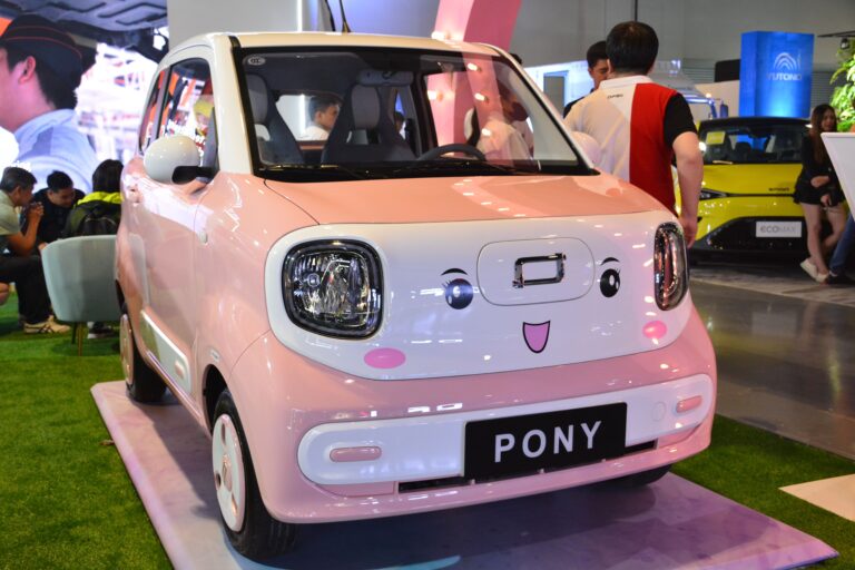 一款新的中国 AI 驱动的电动汽车以 9 美元的价格上市