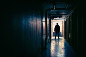 从新南威尔士州法院系统被盗的文件，包括暴力限制令