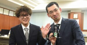 日本研究人员使用飞蛾天线开发高灵敏度气味追踪无人机