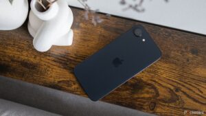 iPhone 16e 是送给父母的完美手机