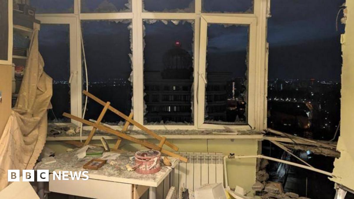 莫斯科和地区遭到“大规模”无人机袭击 – 俄罗斯官员