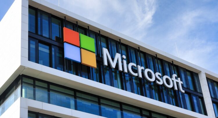 Microsoft （MSFT） 想出替代 AI 模型来挑战 OpenAI 报告称
