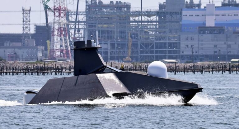 台湾开发了一种仿照乌克兰海军无人机的无人船