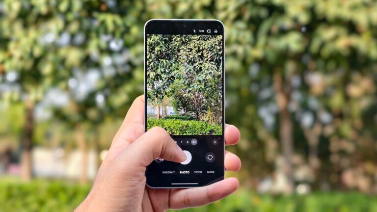 为什么我今年推荐标准的 Galaxy S25 而不是 Ultra——尤其是这个价格