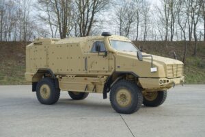 KNDS 将 Dingo 3 APC 定位为英国陆军陆地机动计划的有力竞争者