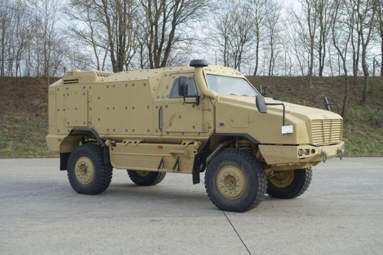 KNDS 将 Dingo 3 APC 定位为英国陆军陆地机动计划的有力竞争者