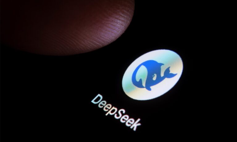 报告：商务部禁止在政府设备上使用 DeepSeek