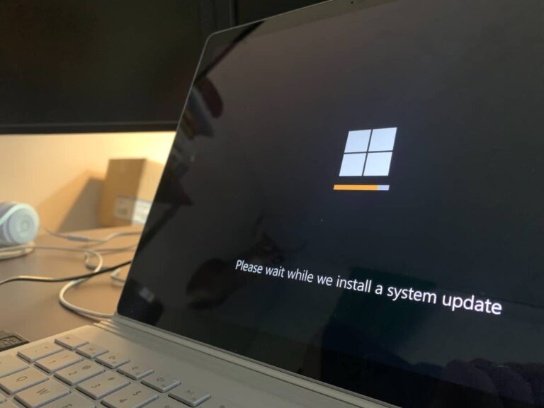 Microsoft 在“终止对 Windows 10 的支持”电子邮件中建议以旧换新或回收您的 PC