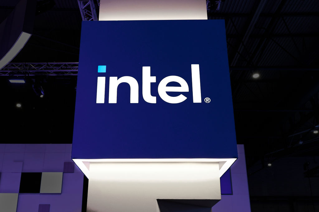 Intel 要求在办公室工作四天