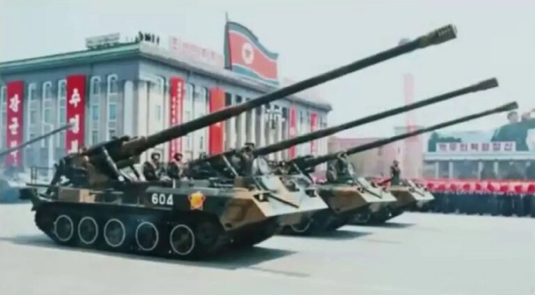 在波克罗夫斯克方向，乌克兰武装部队用无人机摧毁了一支罕见的朝鲜自行火炮部队“Koksan”