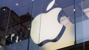 我们又来了：谣言指出可折叠 iPad 和 iPhone 将于 2026 年推出