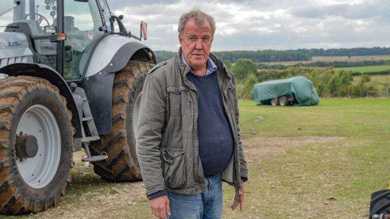 杰里米·克拉克森 （Jeremy Clarkson） 坦率地承认了 Top Gear 的未来——尽管 BBC 证实在弗雷迪·弗林托夫 （Freddie Flintoff） 发生可怕的车祸后，它没有计划回归节目