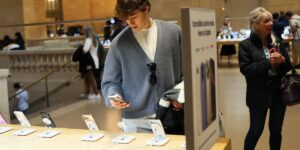 iPhone 用户正在使用这些技巧来避免昂贵的升级