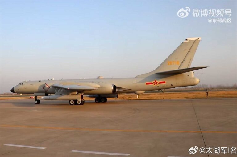 独家报道：中国轰-6K 轰炸机首次配备 KD-21 高超音速弹道导弹