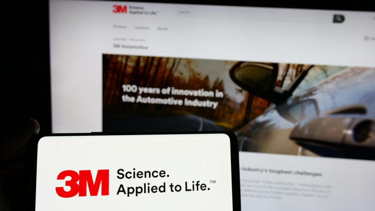 3M 代表什么，谁拥有这家受欢迎的公司？