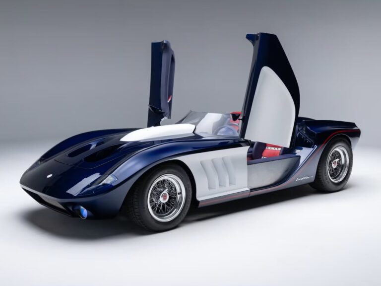 1962 年 Excalibur RS Roadster 内部：最终愿景成真