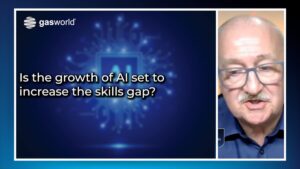视频：AI 的增长是否会扩大技能差距？